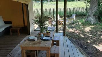 UtendĂžrsservering