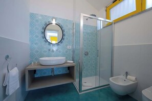 Shower, hair dryer, bidet, towels - Terrazza sul mare (San Michele)