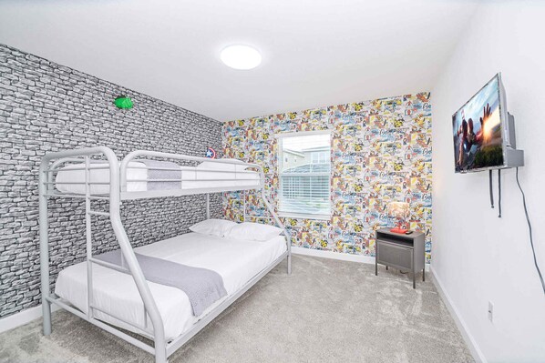 4 slaapkamers, een strijkplank/strijkijzer, reisbedje, wifi