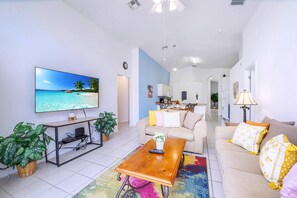 TV, table football - Upstay: Family Resort Home w Pool, BBQ & Game Room (Davenport)