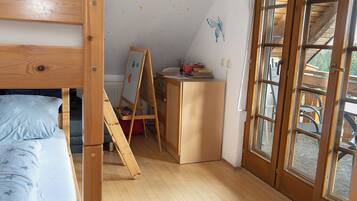 2 chambres, fer et planche Ă  repasser, Wi-Fi, draps fournis