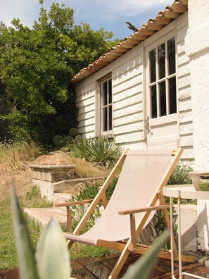Terrace/patio - Villa Echynops, behind the dunes (Lacanau)
