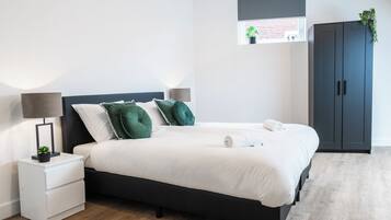 2 Schlafzimmer, Bügeleisen/Bügelbrett, kostenloses WLAN, Bettwäsche