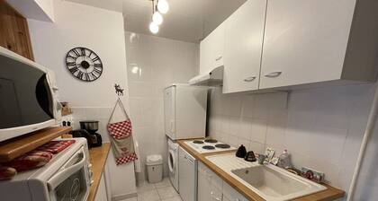 Renoviertes, ruhiges Apartment mit Bergblick – ideal für Skifans