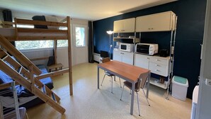 住宿内部