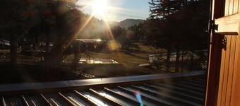 Cozy T2 with Pool, Near Slopes, Parking & Pet-Friendly