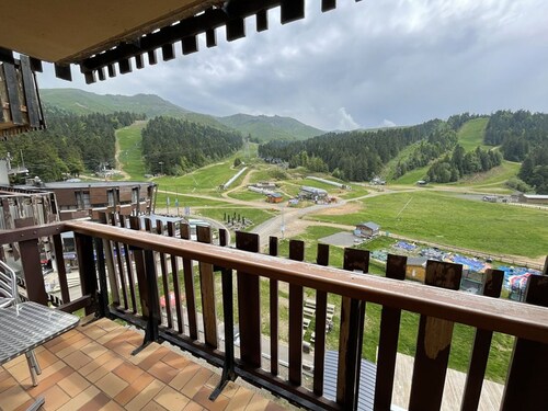 Studio with Balcony, Equipped Kitchen, Wi-Fi in Le Lioran
