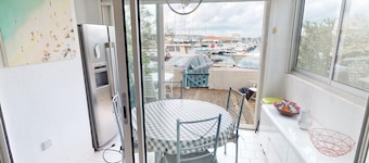 Apartamento de 2 habitaciones con terraza y estacionamiento en Frontignan Playa