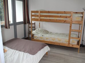 1 bedroom