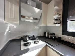 Comfort-Villa, Nichtraucher | Eigene Küche | Ofen, Geschirrspüler, Mixer, Rührgerät