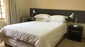 Huis, 2 slaapkamers, balkon, uitzicht op tuin | 2 slaapkamers