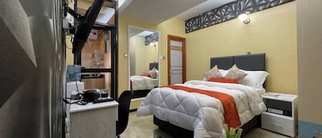 Classic Studio | Living area | 24-inch Smart TV with digital channels