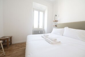 1 chambre, fer et planche à repasser, lit parapluie, Wi-Fi gratuit