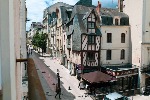 Large studio apartment in the heart of Angers - 2 people
