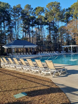 Pool - SUMMER Vacation Getaway Pets Welcome Remodeled (Myrtle Beach)