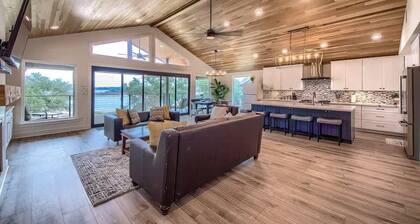 CL 874 Million Dollar View