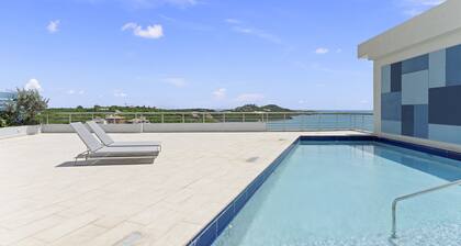 Breathtaking Lagoon Views At Blue Residence