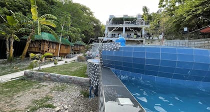 Bethany Point with Whale Shark Pool