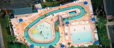 Inomhuspool och uppvärmd pool