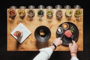 Couples’ dining