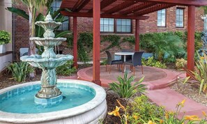 Outdoor dining - 1br Unit San Diego Gaslamp Quarter (San Diego)