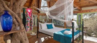 Margaritis Treehouse : Nature Escape Just 10 minutes from the Beach