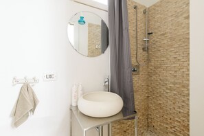 Apartment | Badezimmer