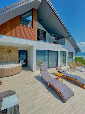 Penthouse Tiêu chuẩn, quang cảnh sông | Hiên