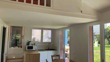 Micro-ondes, plaque de cuisson