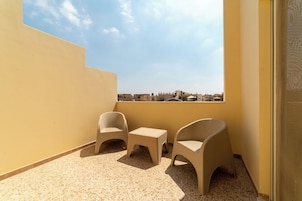 Studio Junior, balcon, vue ville | Terrasse/Patio