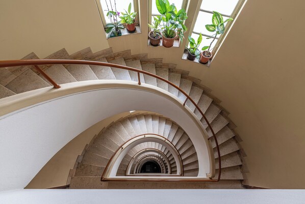 Interior entrance - Appartamento a due passi da Villa Trabia (Palermo)
