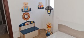 3 chambres, bureau, lit parapluie, Wi-Fi gratuit