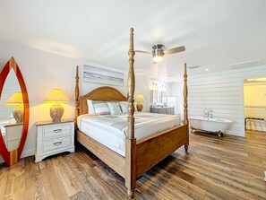 4 habitaciones, escritorio, tabla de planchar con plancha y wifi gratis 