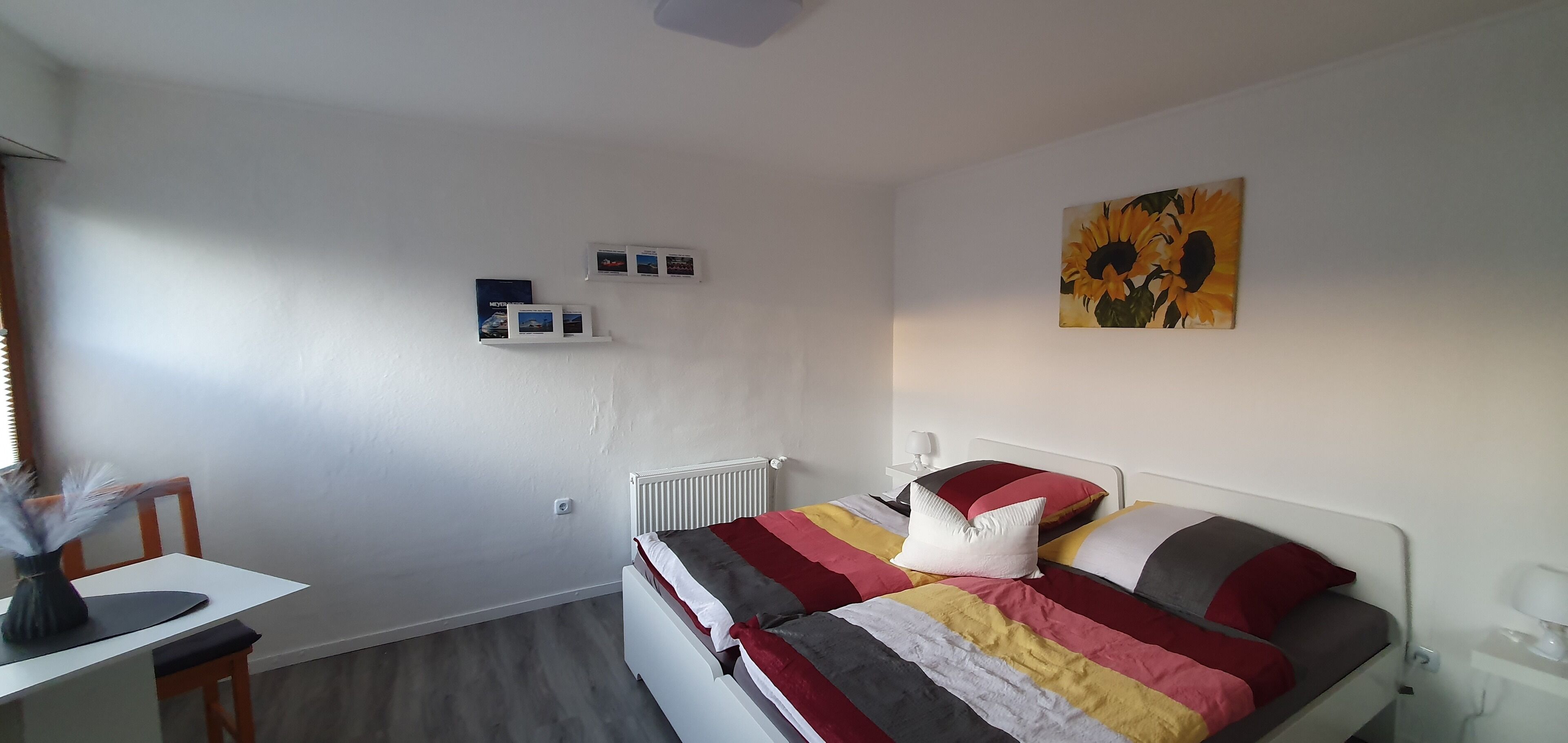 3 bedrooms, travel crib, WiFi, bed sheets