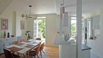 Dineren