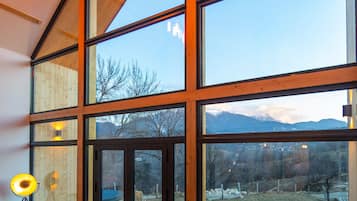 Smart-tv och en stereo