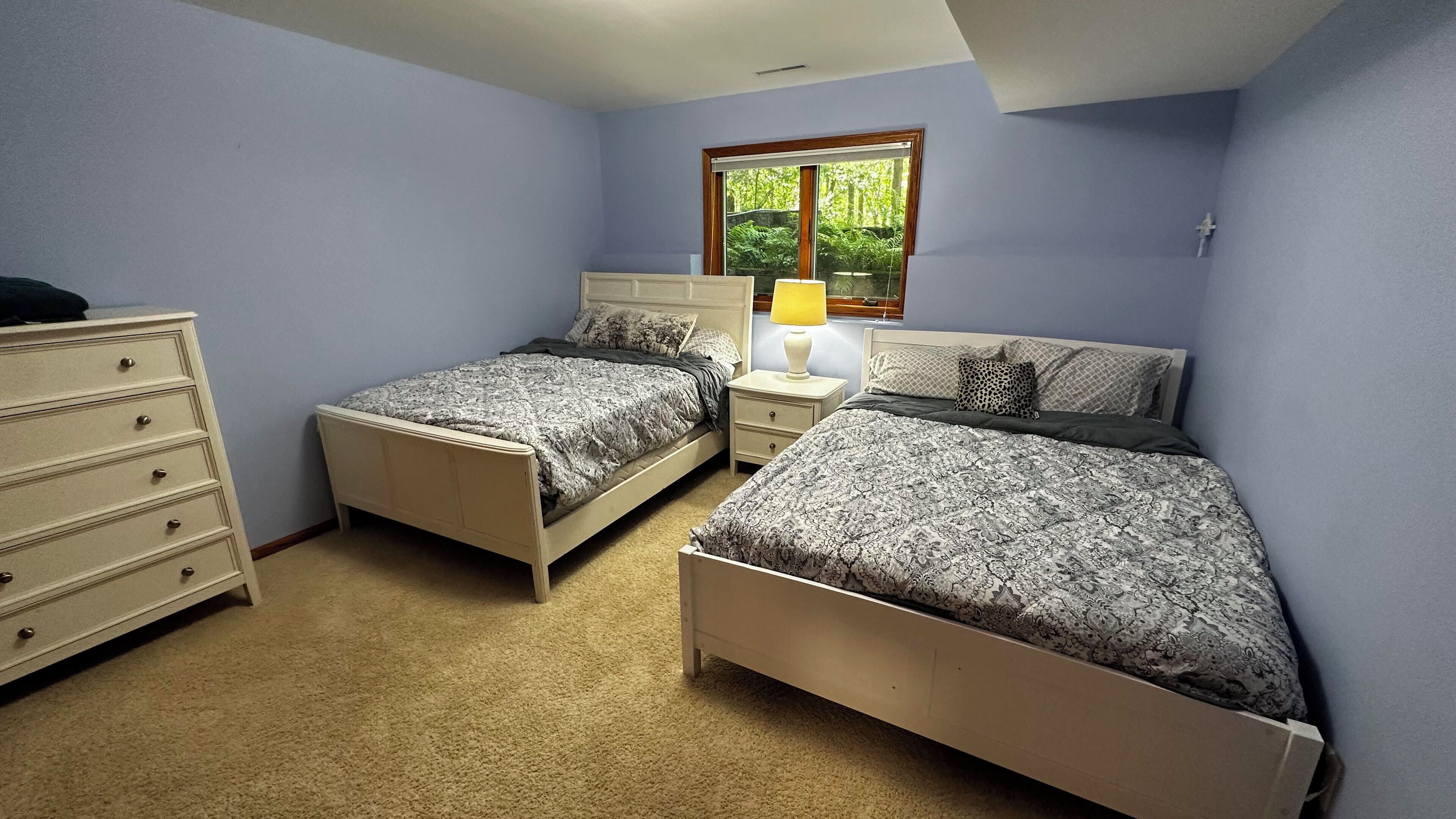 Secluded Towering Pines in the Heart of Nisswa 4 bedroom, Nisswa, MN
