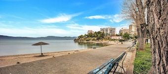 Fabulous central apartment close to the sea!