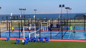 ملعب رياضي