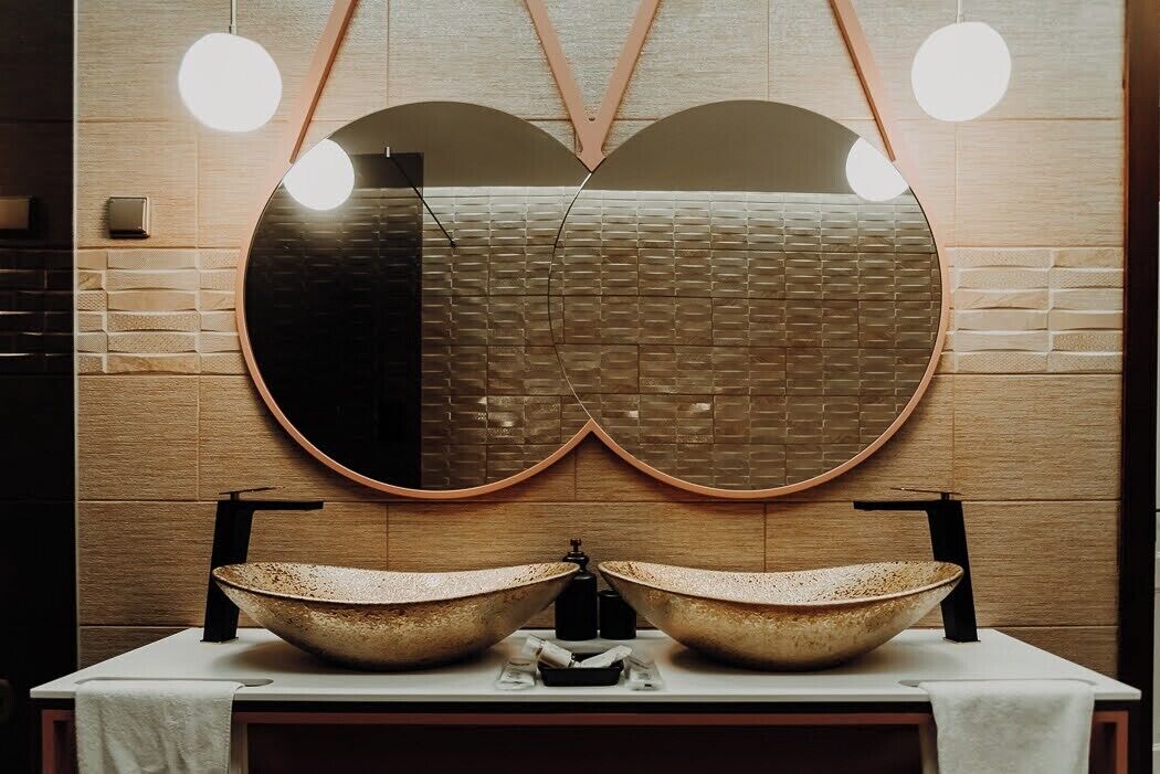 Hair dryer, bidet, towels, soap