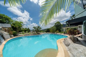 Pool - Villa Olympus 4 bedrooms Sea view Kata beach with pool and tropical garden (Tambon Karon)