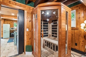 Sauna - Welcome to THE NEST, HotTub/Sauna/Rock Haven Lake access (Newfield)