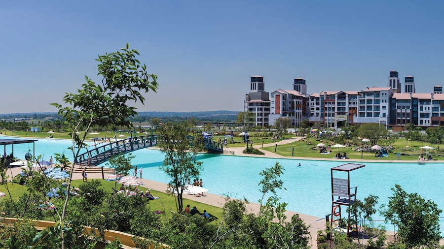 Steyn City Hotel by Saxon