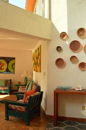 Interior - Casa Mora Mexican House. Great for Families. Walking Distance From the Beach (Ixtapa Zihuatanejo)