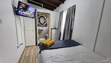 1 Schlafzimmer, Bügeleisen/Bügelbrett, WLAN, Bettwäsche