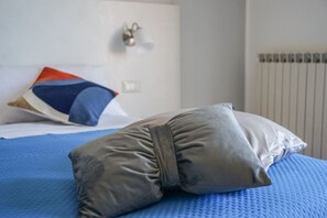 1 chambre, bureau, Wi-Fi, draps fournis