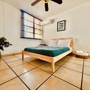 3 Schlafzimmer, Schreibtisch, WLAN, Bettwäsche