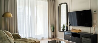 Cityscape Oasis - Stylish & Cozy apt in Brașov