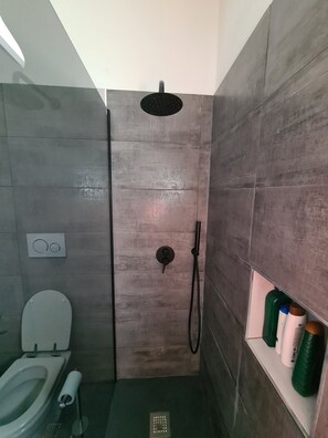 Bathroom - The Beach House (Quartu Sant'Elena)
