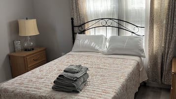 2 Schlafzimmer, Bügeleisen/Bügelbrett, WLAN, Bettwäsche